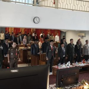 BUPATI LIMA PULUH KOTA IKUTI RAPAT PARIPURNA DPRD “DENGARKAN PIDATO KENEGARAAN PRESIDEN RI”