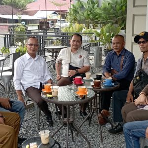 Ngopi Sore Insan Media & LSM Bersama Kajari Payakumbuh Rajut Tali Silaturahmi