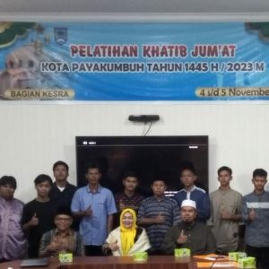 Melalui Aspirasinya, H. Yernita, SH Gelar Pelatihan Khatib Jum’at bagi DAI Cilik Kota Payakumbuh