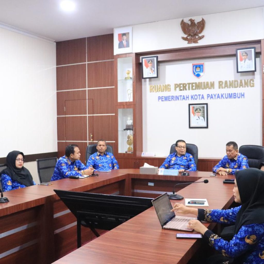 Pertemuan Staf Ahli Kepala Daerah Se-Sumatera Barat  Berlangsung di Payakumbuh