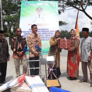 Pemko Payakumbuh Serahkan Bantuan Penggilingan Padi