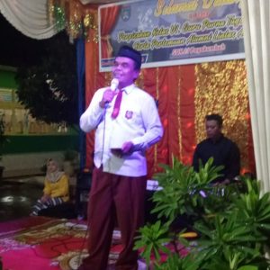 Berseragam Merah Putih, Jasmi Muchtar Ajak Alumni Memajukan Sekolah SDN 29 Payakumbuh