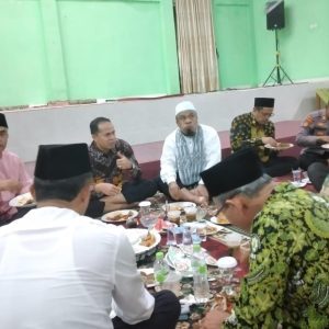 Wabup Sijunjung Iraddatillah Lepas 4 TSR Menuju Mesjid Masing-Masing
