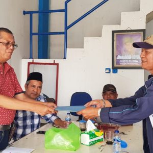Bertarung di Pilkada Payakumbuh, Relawan Dr. Zulmaeta Ambil Formulir ke PAN