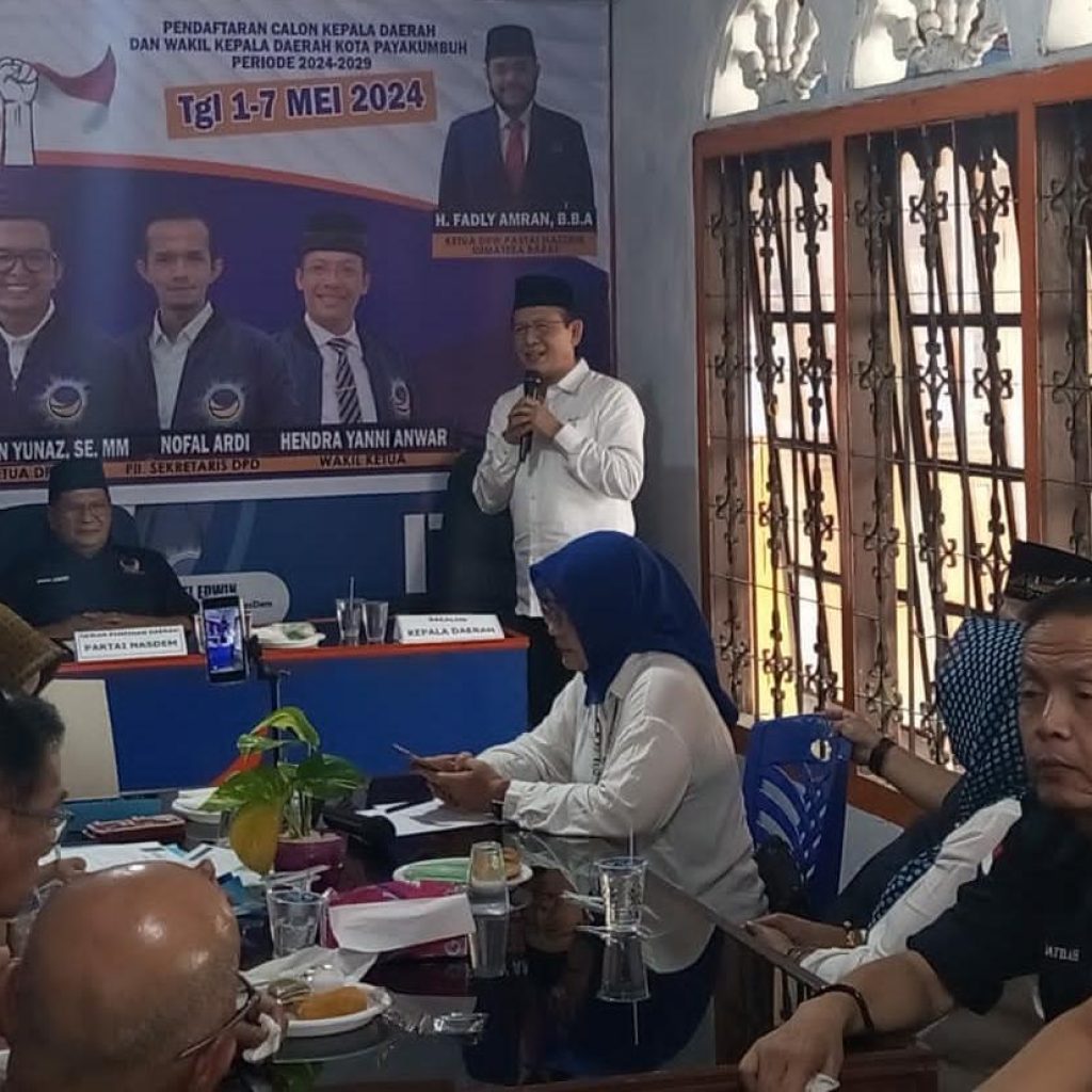 Dr. Zulmaeta Resmi Mendaftar ke Partai Nasdem Kota Payakumbuh