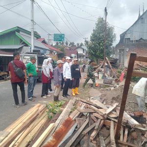 Bupati Safaruddin Kembali Kunjungi Dua Lokasi Bencana di Kabupaten Limapuluh Kota