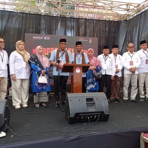 Usai Gelar Deklarasi Pasangan Supardi – Tri Langsung Mendaftar ke KPU