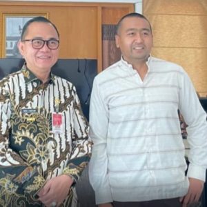 Pjs Wali Kota Bukittinggi H. Hani Syopiar Rustam Temui Plt Gubernur Sumbar