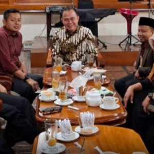 Pjs Wako Hani Syopiar Rustam  Perkuat Sinergi Dengan Forkopimda Bukittinggi Siapkan Pilkada Damai 2024