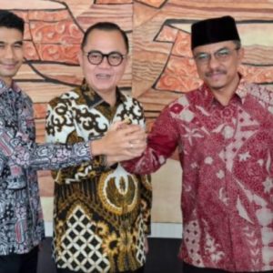 Pjs Wako Bukittinggi Pimpin Apel Gabungan Deklarasi Netralitas ASN Bukittinggi Dalam Pilkada 2024