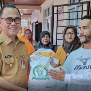 Pemerintah Kota Bukittinggi Salurkan Bantuan CPP Periode Oktober 2024 untuk 4876 KK