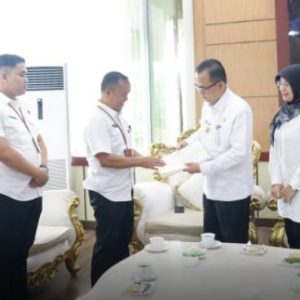 Pemko Amankan Aset Daerah Strategis di Bukittinggi Terima Sertifikat Tanah dari BPN