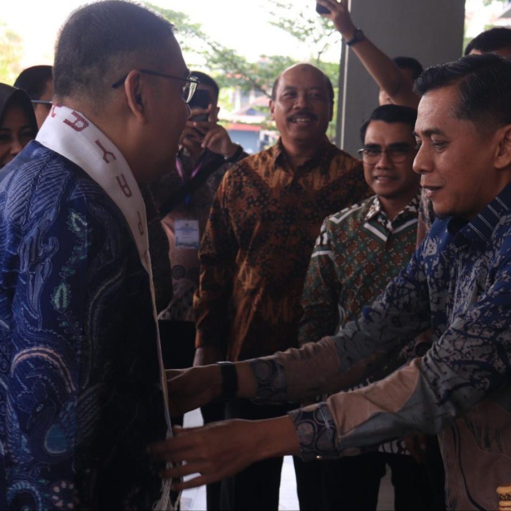 Ketua DPRD Wirman Putra,Tanah Ulayat Adalah Identitas Dan Hak Yang Harus Dilindungi.