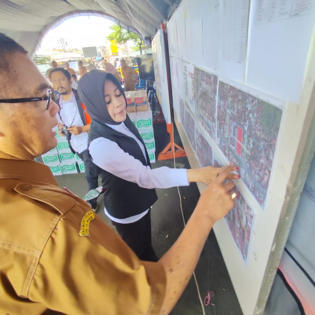 Pasca Kebakaran, Rezka Oktoberia Minta Semua Pihak Duduk Bersama