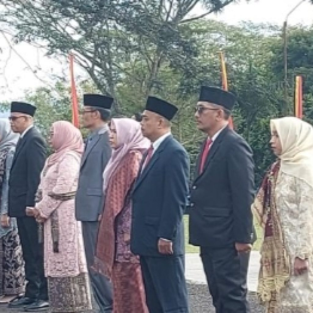 Mutasi Hingga Rotasi 24 Pejabat Eselon 3 dan 4 Pemko Bukittinggi Dilantik