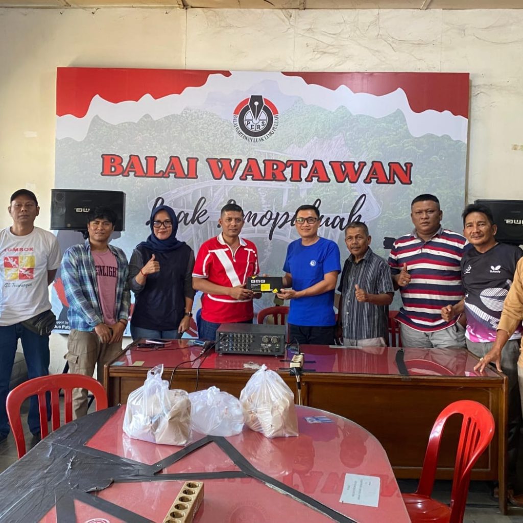 Silaturahmi dengan Jurnalis, Zeki Oktariza Tekankan Pentingnya Solidaritas Sosial.