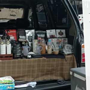 Sabana Coffee, Kopi Ala Cafe di Atas Mobil yang Berani Bersaing dengan Cafe Mewah di Kota Bandung.