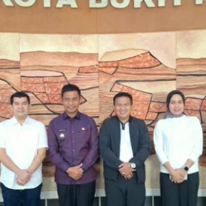 Bupati Kampar Kunker ke Bukittinggi Bahas Tata Kelola Pemerintah