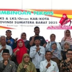 Pemko Bukttinggi Gelar Bimtek Pengurus LKKS dan Pilar Sosial Bukittinggi