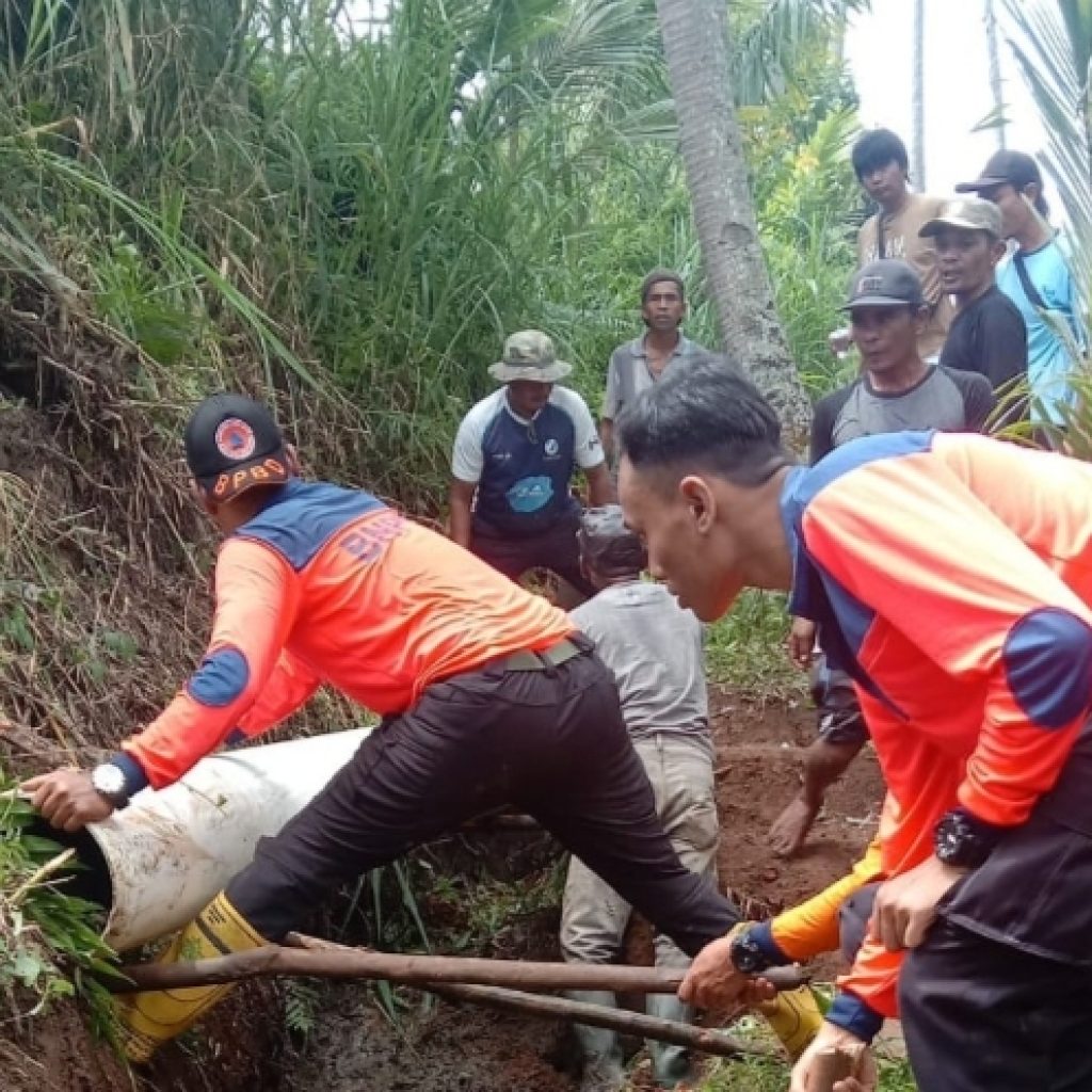 BPBD Lima Puluh Kota Gerak Cepat Perbaiki Irigasi Masyarakat yang Rusak Akibat Longsor