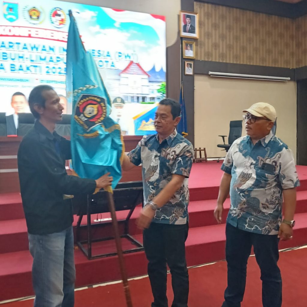 Menang 13 Suara, Aspon Dedi Kembali Nahkodai PWI Payakumbuh-50 Kota.