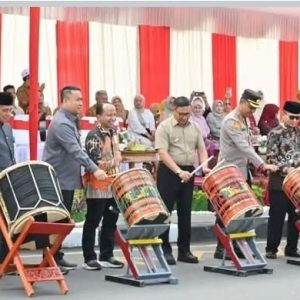 Semarakkan Kemerdekaan RI Ke-81, Pemko Bukittinggi Gelar Pawai Alegoris