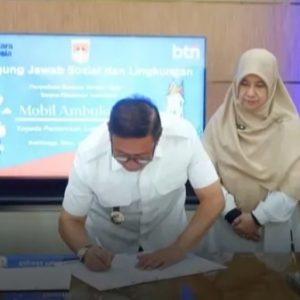 Pemko Bukittinggi Terima Hibah Ambulance dari Bank BTN untuk Dukung Pelayanan RSUD