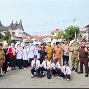 53 Angkot Gratis Layani 874 Pelajar, Program Pendidikan Gemilang Bukittinggi Resmi Dibuka